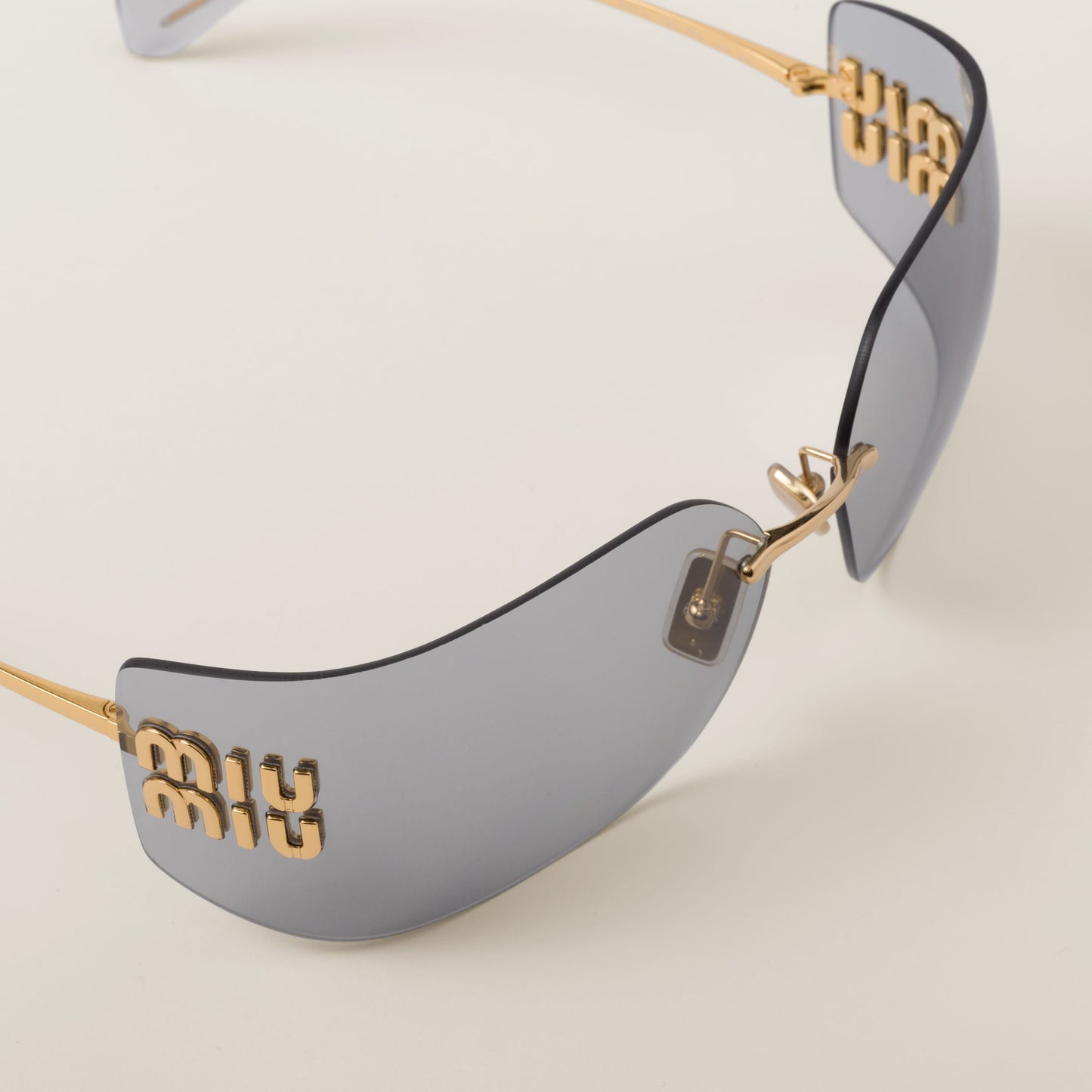 Miu Miu Runway  Sunglasses