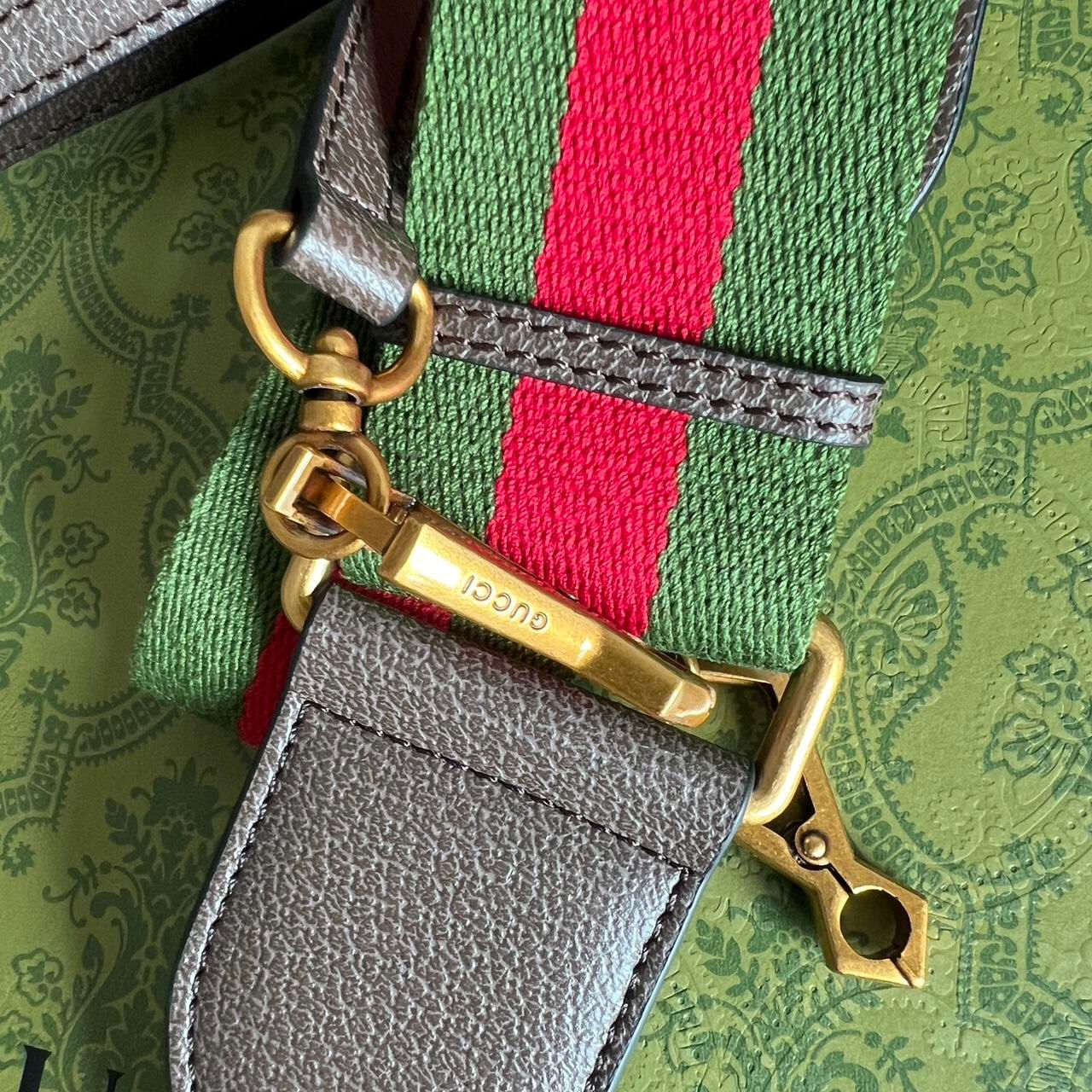 GUCCI DIANA SMALL SHOULDER BAG